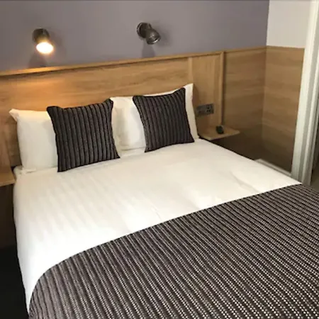 케네디스 비앤비 드럼콘드라 B&B 3*