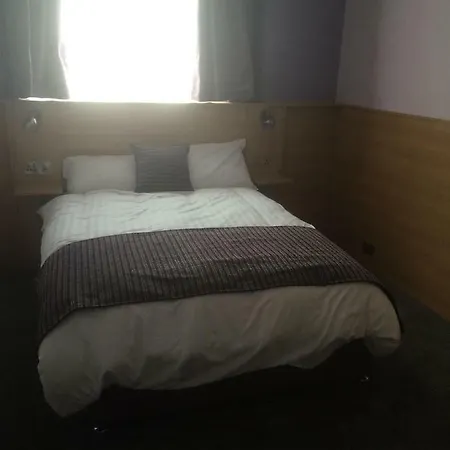 Kennedys Drumcondra Отель типа 