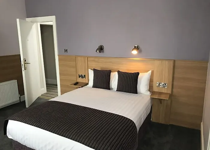Bed and breakfast Kennedys Drumcondra 3*