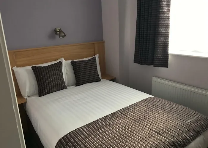 Kennedys Drumcondra Bed and breakfast 3*