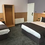 Kennedys Drumcondra 3*